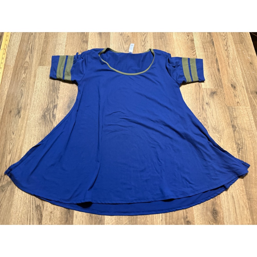 LuLaRoe Shirts Womens Size XS Blue Short Sleeve Varsity Stripe Tunic Casual